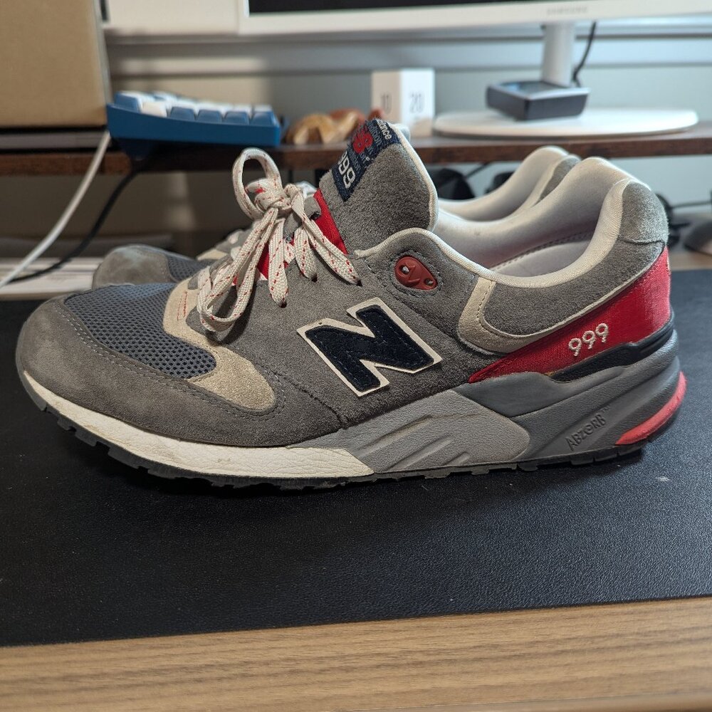 Used New Balance 999 size 11